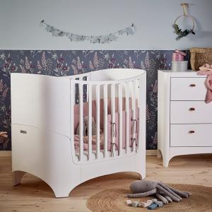 Leander Classic Baby Cot in White with Optional Extension K…