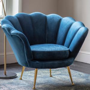 Sapri Velvet Lounge Chair -