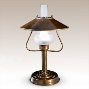Cremasco Stylish Barchessa table lamp