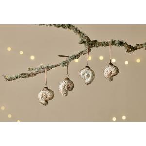 nkuku Sachin Shell Baubles Set Of 4